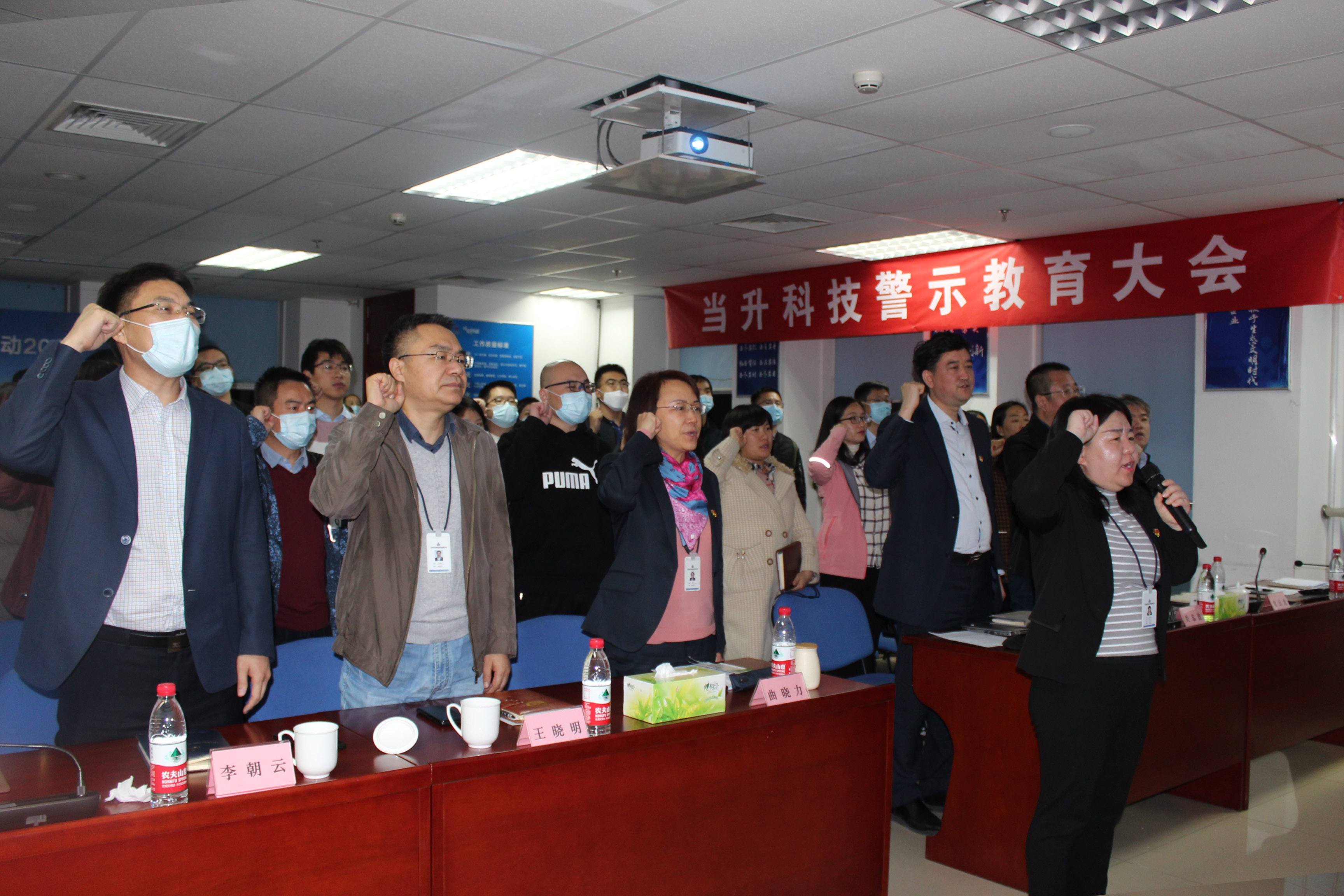 3d56f2ceb1af4f5289eed779576745f7.jpg 3d56f2ceb1af4f5289eed779576745f7.jpg